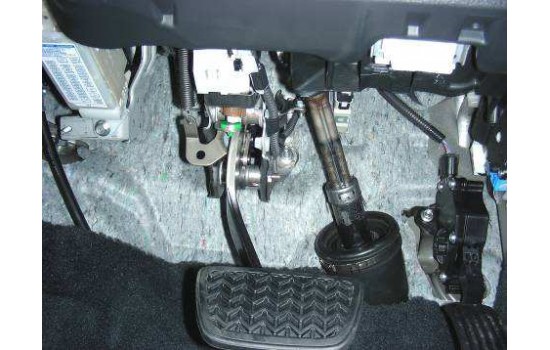Блокиратор рулевого вала Гарант Блок ПРО для Toyota CAMRY 2016-2018