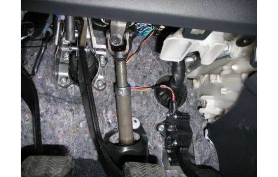 Блокиратор рулевого вала Гарант Блок ПРО для Toyota  COROLLA 2007-2012