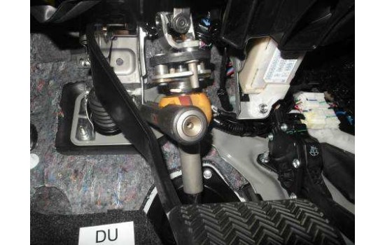 Блокиратор рулевого вала Гарант Блок ПРО для Toyota HILUX 2015-2021
