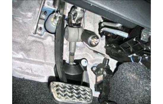 Блокиратор рулевого вала Гарант Блок ПРО для Toyota YARIS 2005-2010