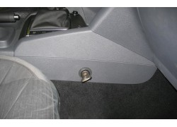 Бесштыревой блокиратор МКПП Гарант Консул для Volkswagen AMAROK 2010-2012