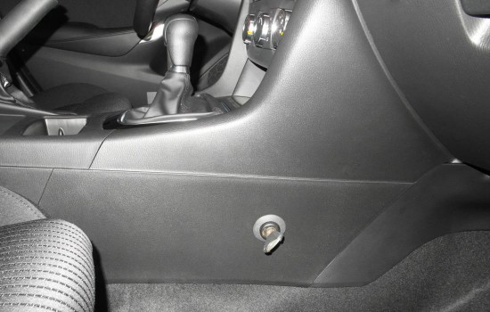 Бесштыревой блокиратор МКПП Гарант Консул для Mazda CX-5 2012-2015