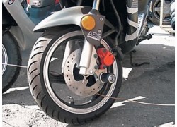 Гарант Мото - противоугонный замок для мотоциклов Гарант Мото - противоугонный замок для мотоциклов