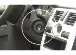 Бесштыревой блокиратор рулевого вала и замка зажигания Гарант Бастион для Nissan Terrano c 2017-2021г.