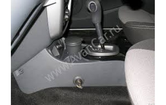 Бесштыревой блокиратор AКПП Гарант Консул для  Nissan Terrano 2017-2021 г. с МКПП